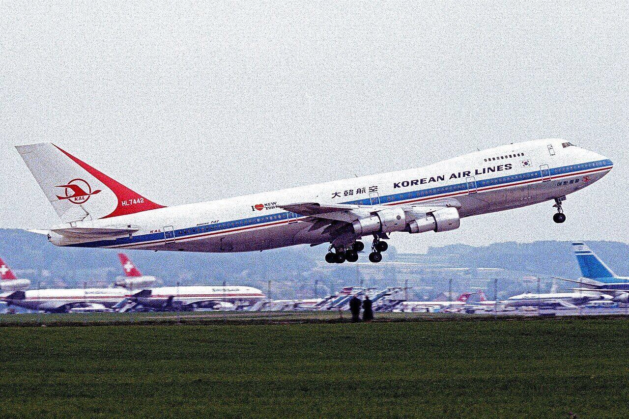 Korean Air Lines Boeing 747-230B (HL7442), the aircraft destroyed as KAL 007